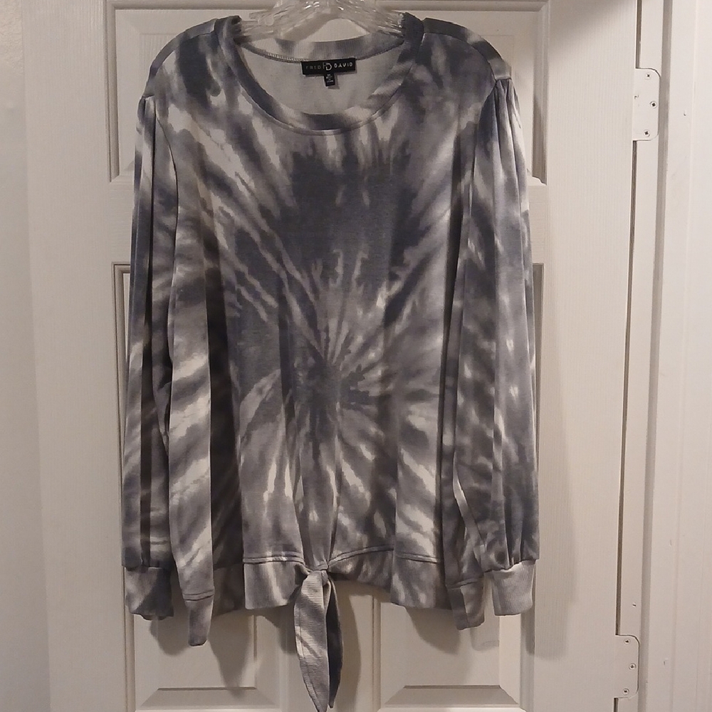 Gray Tie-Dye Women's Sweatshirt